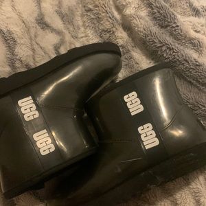 Ugg winter boots